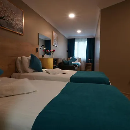 The Marist Kadikoy 2*