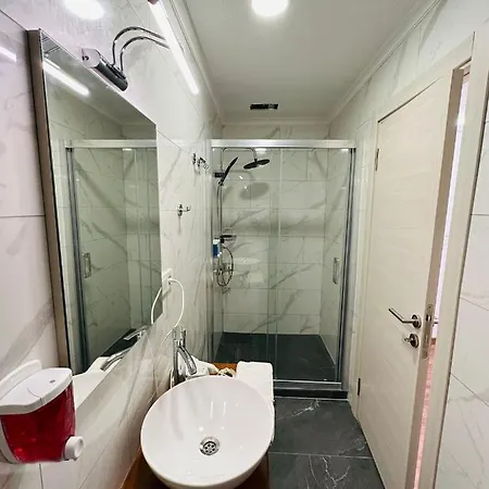 The Marist Kadikoy 2* Стамбул