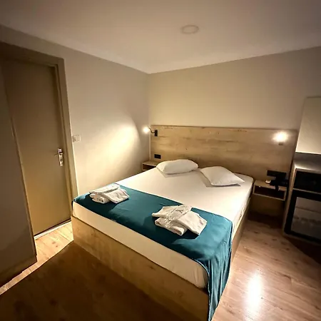 The Marist Kadikoy Отель 2*