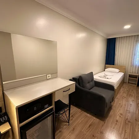 Hotel The Marist Kadikoy 2*